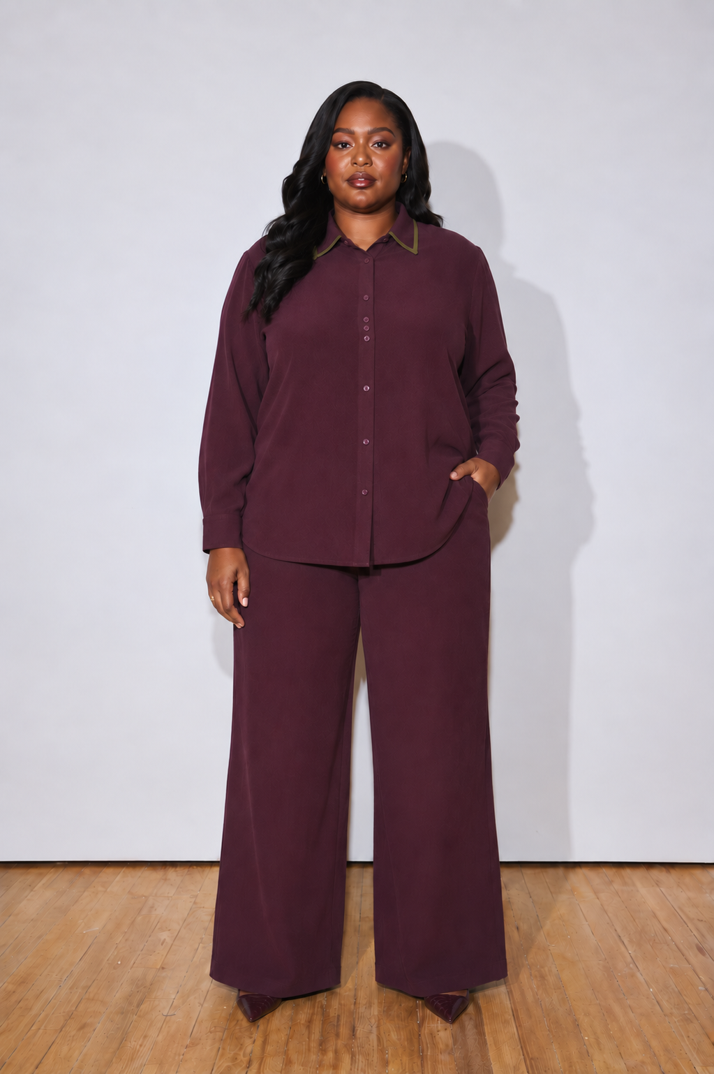 'The Busy' Contrast Collar Blouse